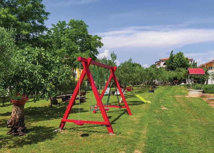 V Prázdninový dům *