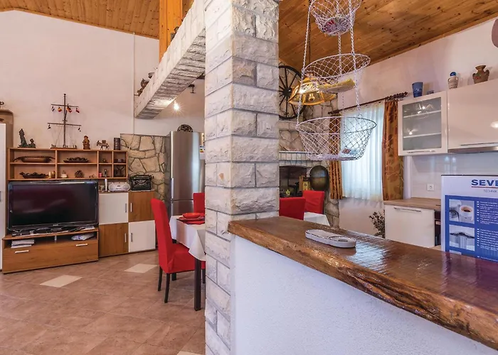 V * Privlaka (Zadar)