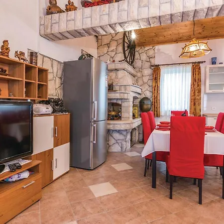 Hébergement de vacances 2 Bedroom Stunning In Privlaka (Zadar)